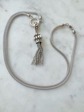 Silver Mesh Chain Necklace with Detachable Two-tone Multi-Strand Tassel